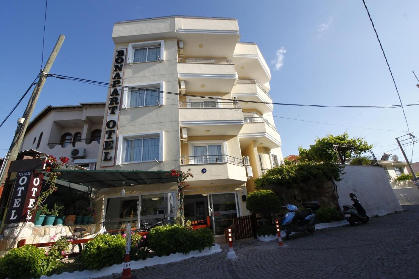 Bonapart Hotel Çeşme Eksteriør bilde