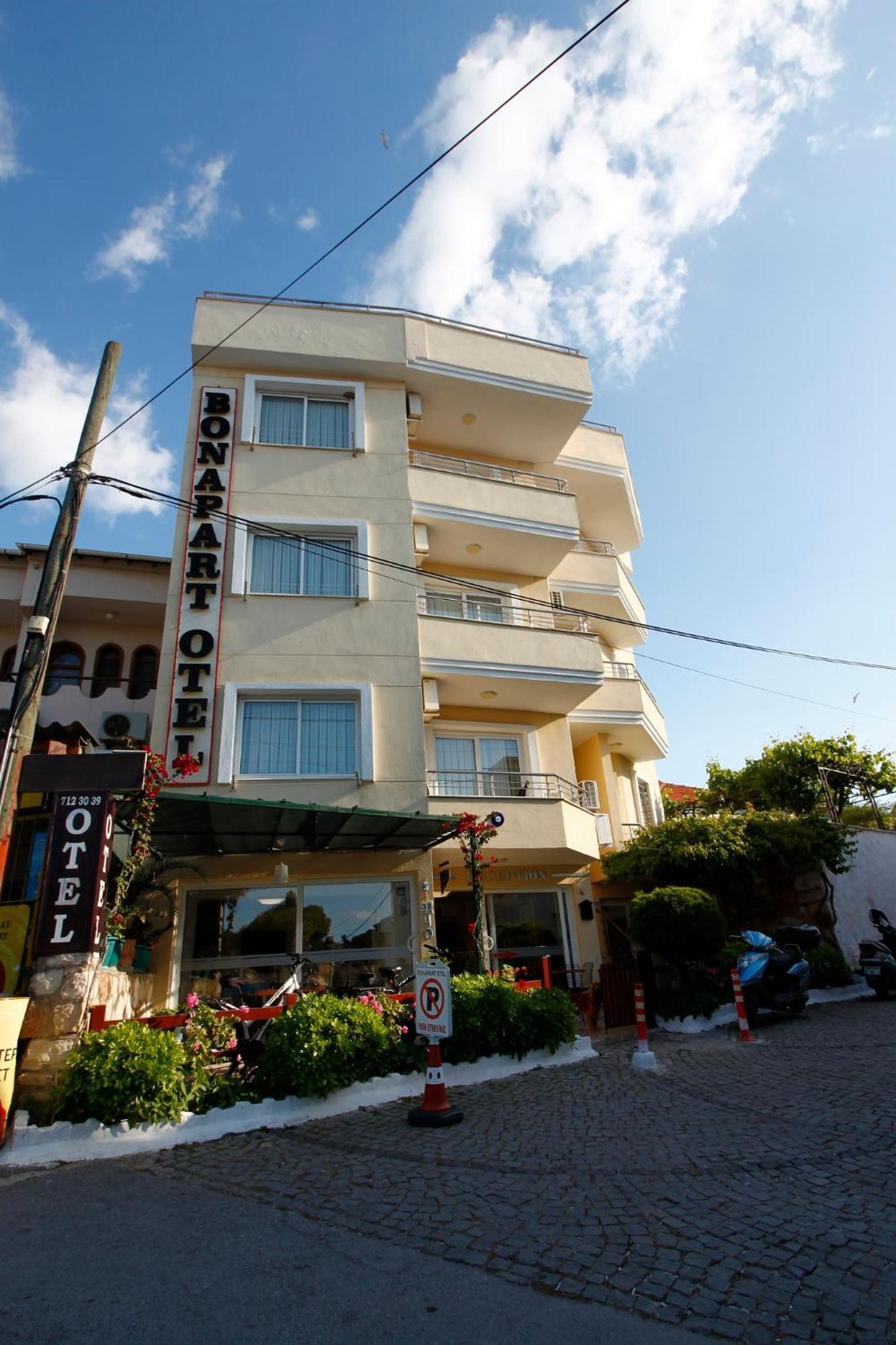 Bonapart Hotel Çeşme Eksteriør bilde
