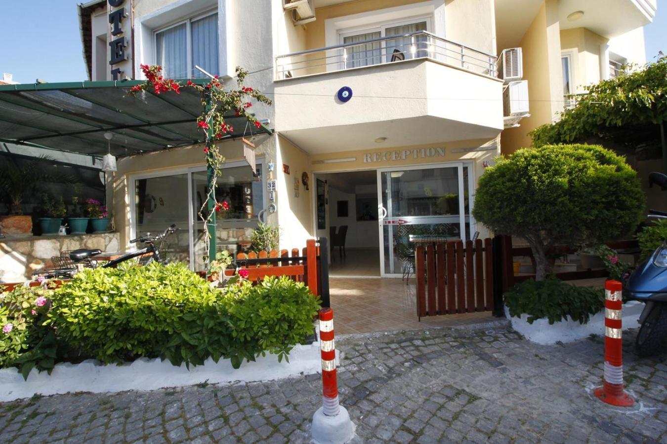 Bonapart Hotel Çeşme Eksteriør bilde