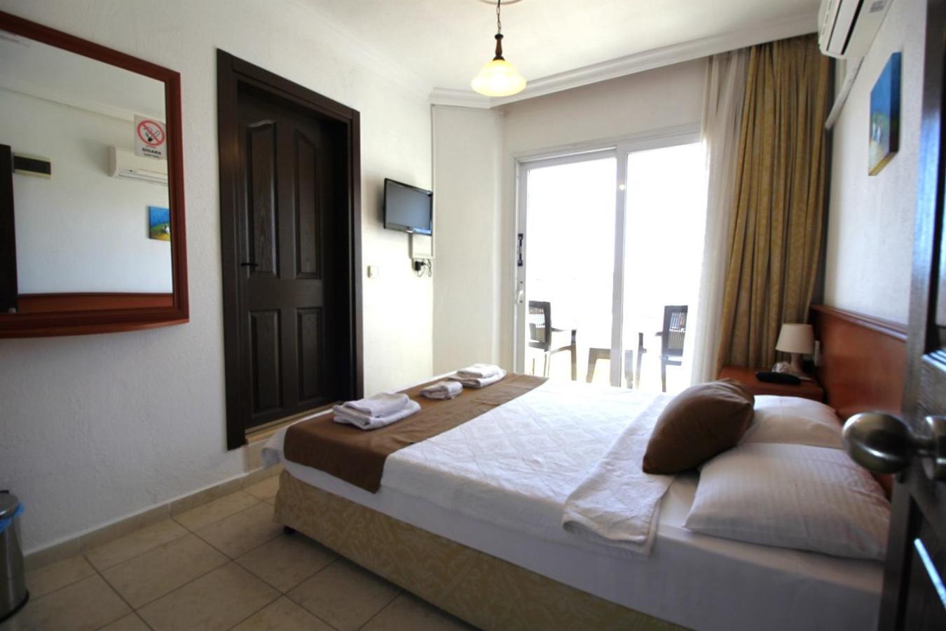 Bonapart Hotel Çeşme Eksteriør bilde