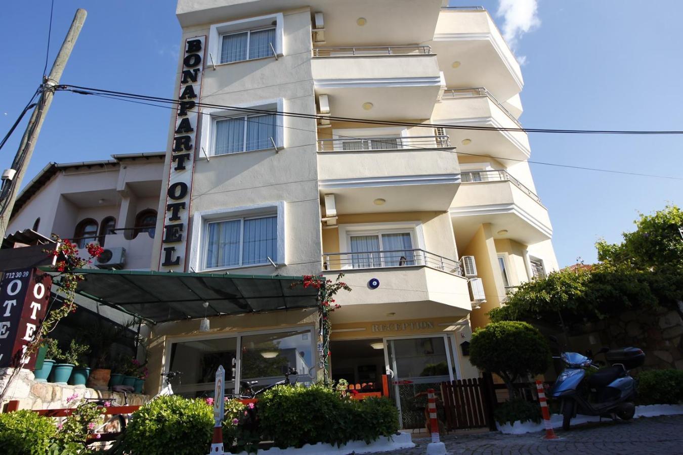 Bonapart Hotel Çeşme Eksteriør bilde